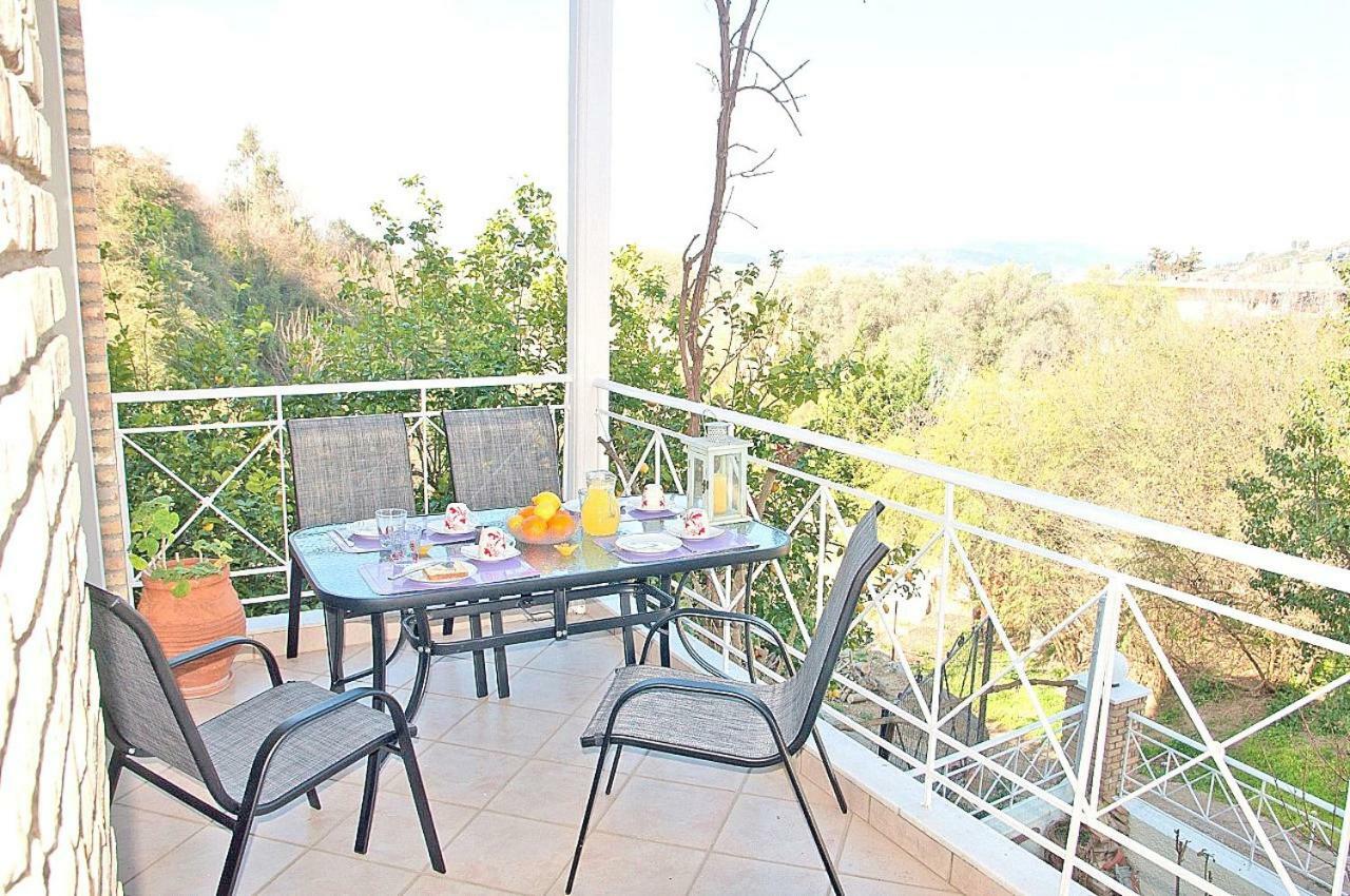 Dorothea'S Villa Platanos  Esterno foto