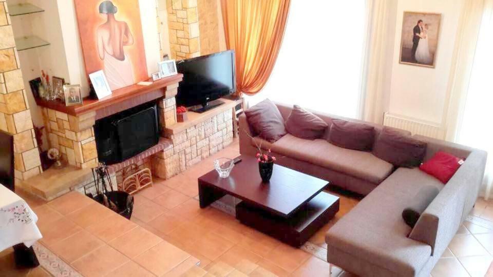 Dorothea'S Villa Platanos  Esterno foto